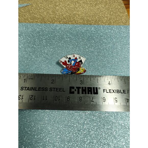 Lucky Aces & Poker Chips Pin for Hat, Lapel, Lanyard, Apron, Jacket or Backpack - Picture 3 of 8